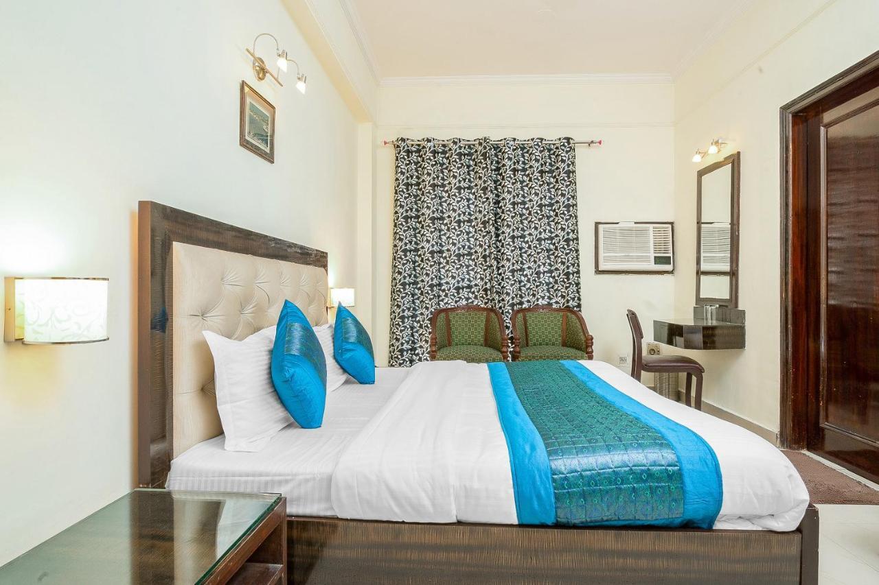 Oyo 14245 Amitabh Guest House New Delhi Eksteriør bilde